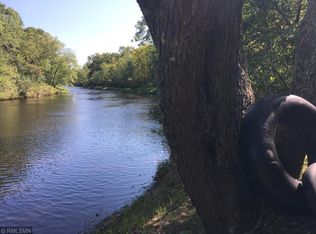 26412 Riverview Dr, Mora, MN 55051