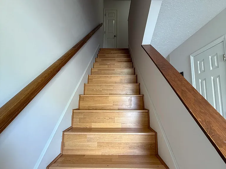 940 Linden Rd #10 — Photo 8