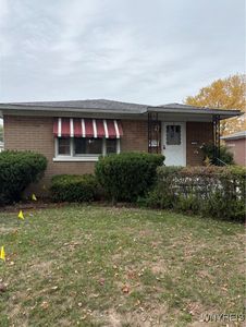 124 Carmen Rd, Amherst, NY, 14226