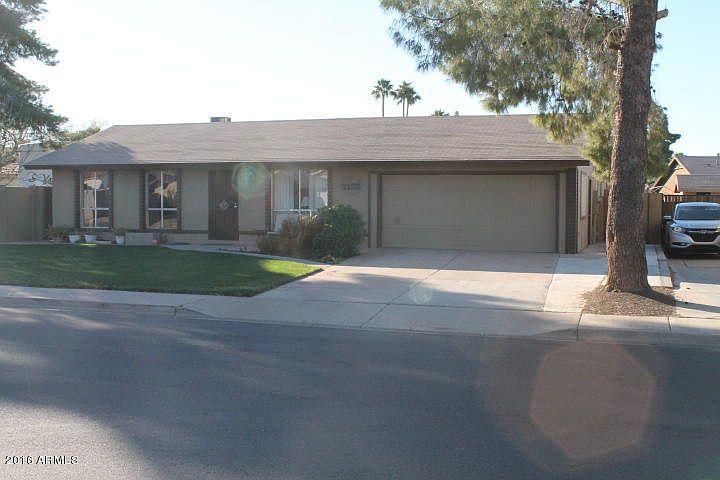 1st image of 3355 E Farmdale Ave