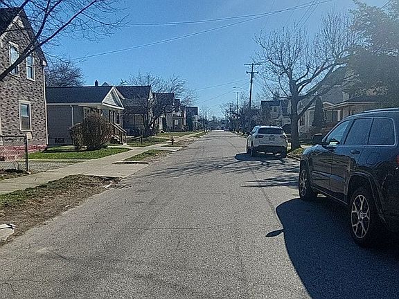5th image of 10014 Hulda Ave