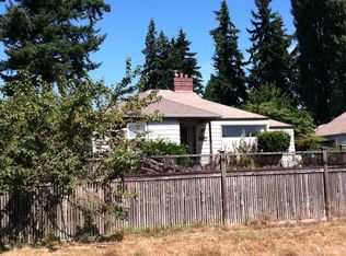 10702 Sand Point Way NE, Seattle, WA 98125