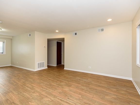 4th image of 6401 N Damen Ave APT 2A