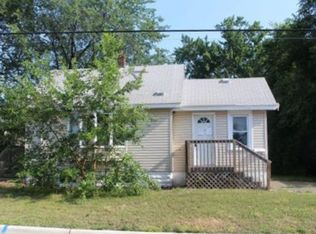 5732 W Broadway Ave, Crystal, MN 55428