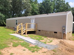 241 Grady Dr #12, Hull, GA 30646
