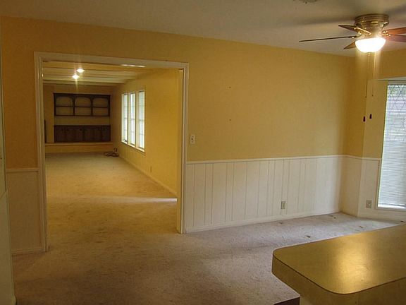 5th image of 2602 Bammel Timbers Ln