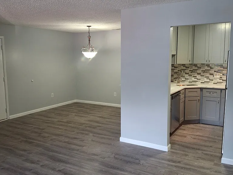 4206A Aberdeen Dr — Photo 10