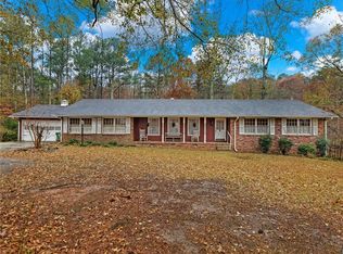 2731 River Rd, Ellenwood, GA 30294