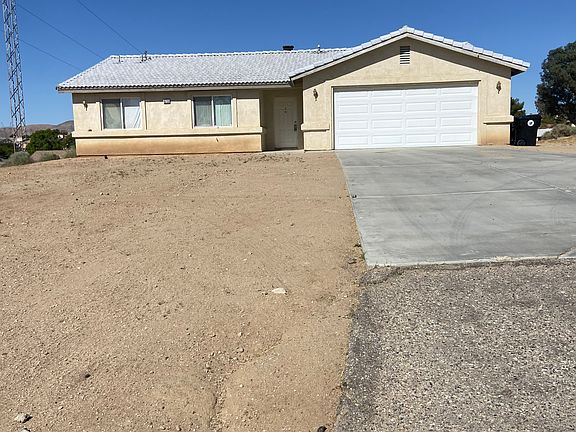 3rd image of 16733 Majela Ave