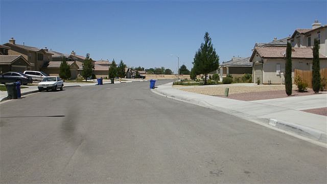 2nd image of 10591 Lee Ave