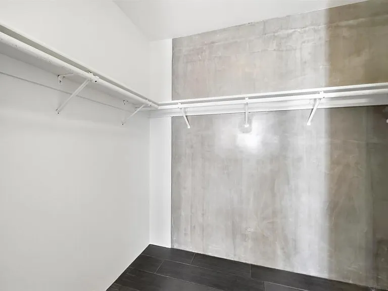 1494 Union St #1005 — Photo 31