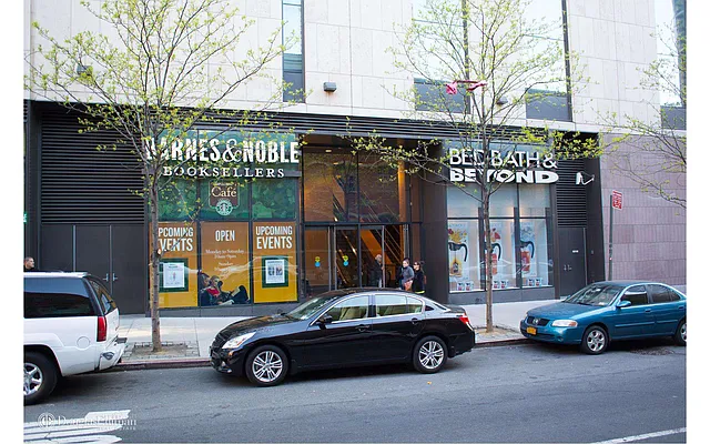 Rented by Douglas Elliman | media 41