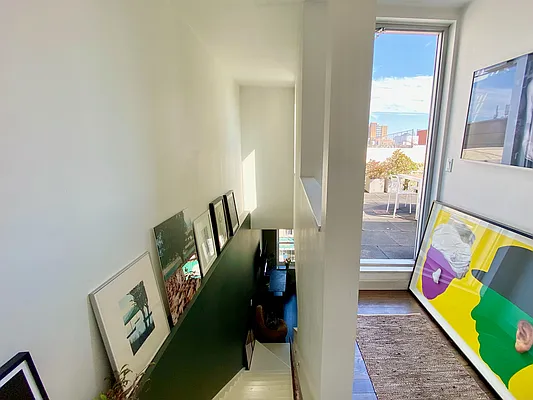 Rented by Compass | media 21