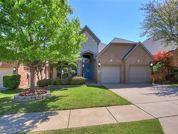 2nd image of 4016 Silverwood Ln