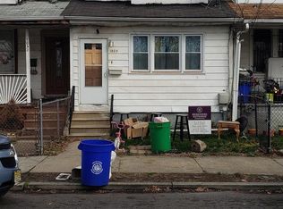 1030 Reeves Ave, Camden, NJ 08105