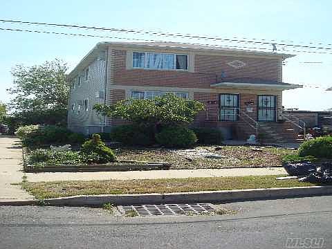 1st image of 568 Barbadoes Dr