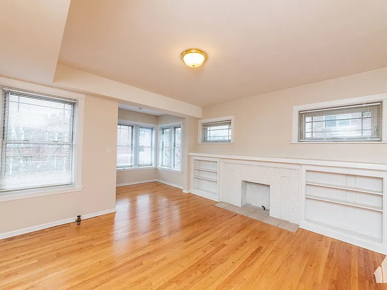 7505 N Greenview Ave #1 — Photo 11