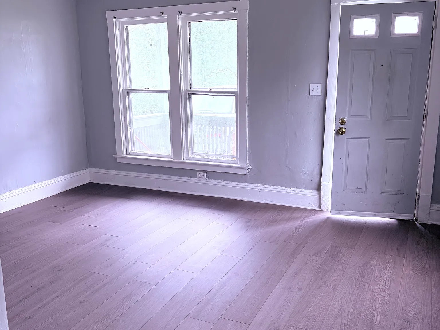 2 bed, 1000 sqft, $1,350 — Photo 3