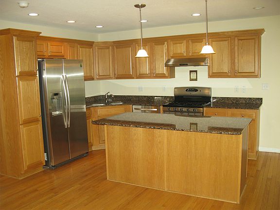 5th image of 4211 Welbeck Dr