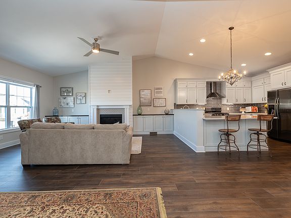 Double vaulted ceiling