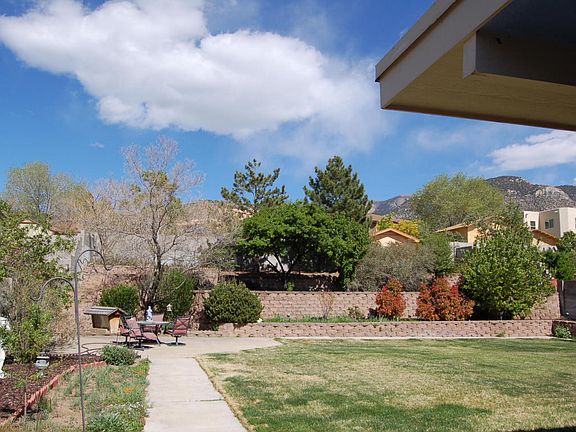 2nd image of 5008 Miguel Ct NE