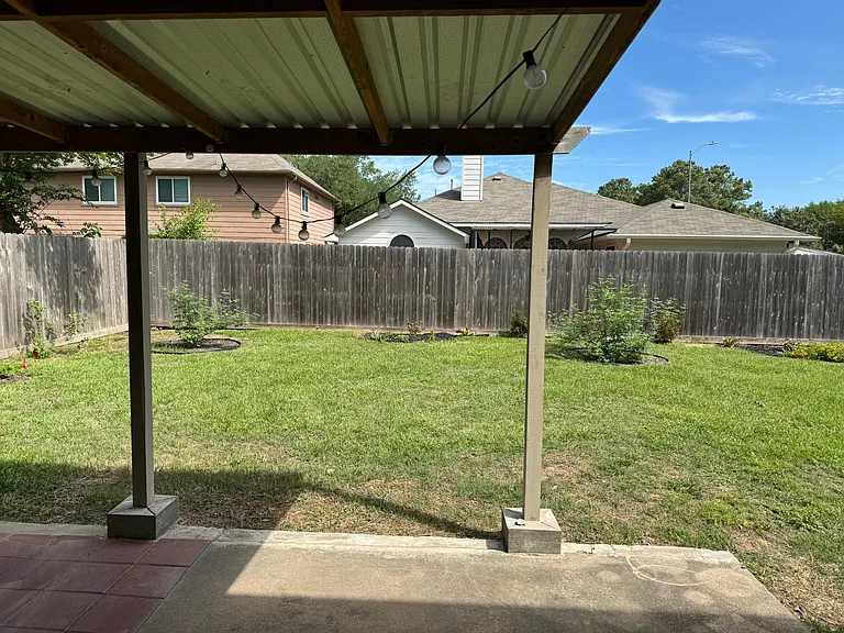 19210 Misty Cove Dr — Photo 17