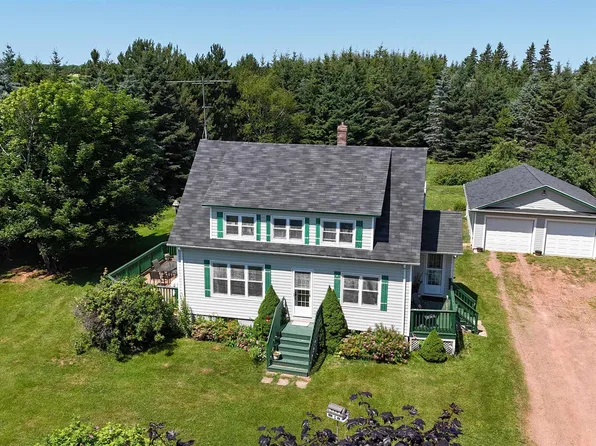 568 Mill River East Rd, Egmont Parish, PE C0B 1B0