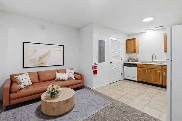 Mid-Town Apartments