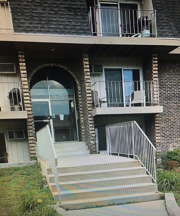 1st image of 876 Cider Ln APT 103