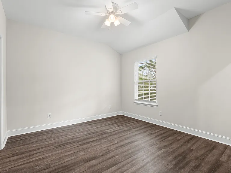 802 Market St #804 — Photo 11
