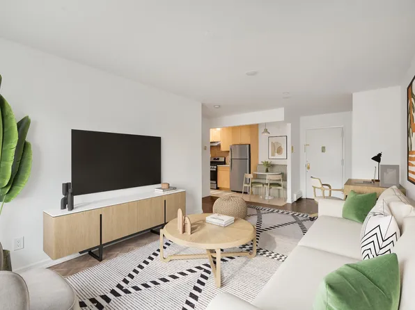 27 Meserole Street image 1 of 6