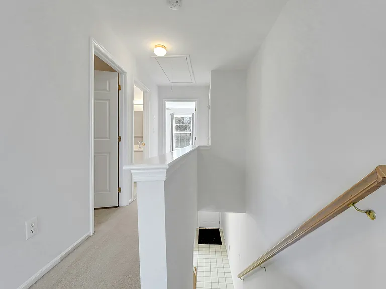 2198 Kent Ct #2198 — Photo 19
