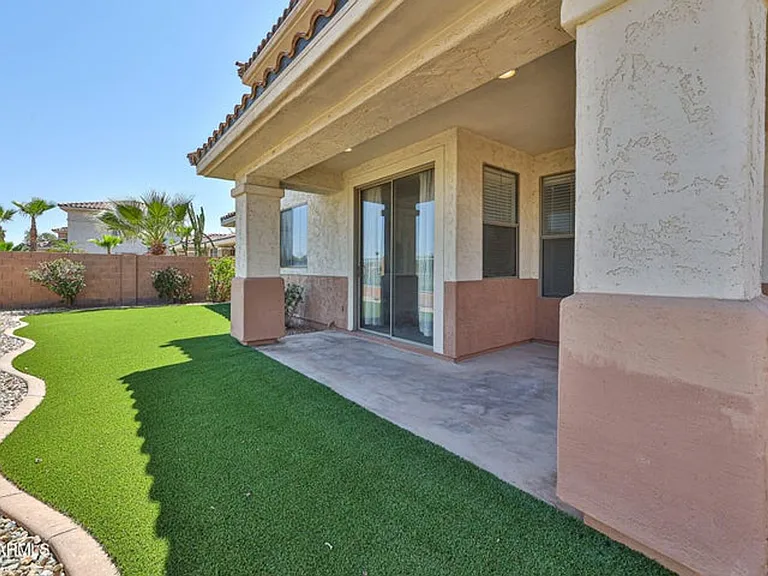 2237 N 135th Dr — Photo 37