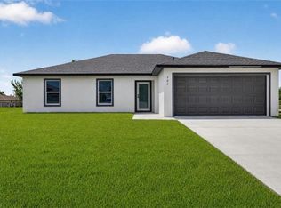 702 Carbon ST E, LEHIGH ACRES, FL 33974