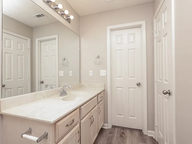 149 Howard Woody Dr — Photo 16