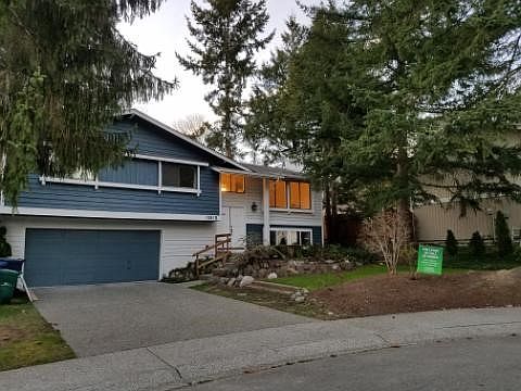 1st image of 10915 160th Ct NE