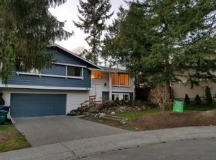 10915 160th Ct NE, Redmond, WA 98052