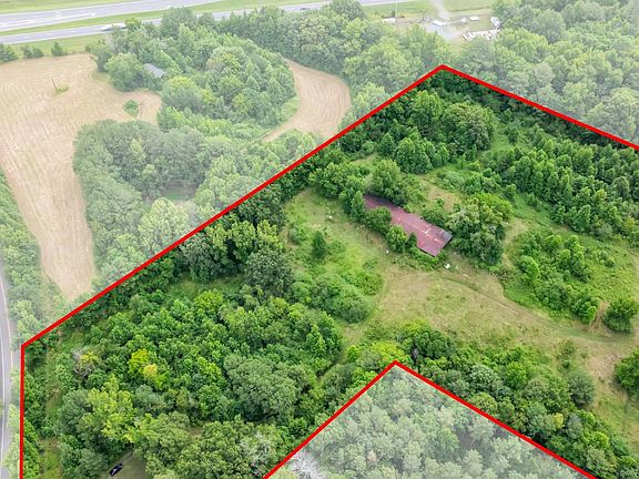 3rd image of 2701 Ike Brooks Road