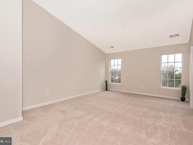 13201 Liberty Bell Ct #13201 — Photo 5