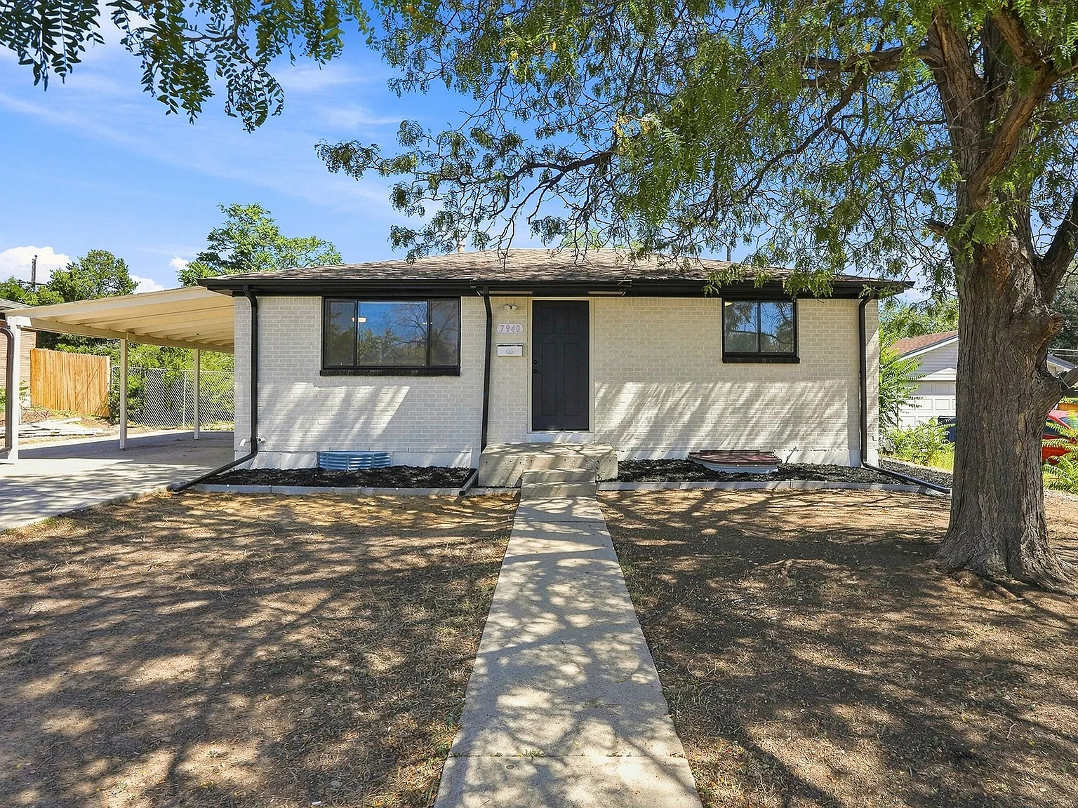 4 bed, 1650 sqft, $3,300 — Photo 3