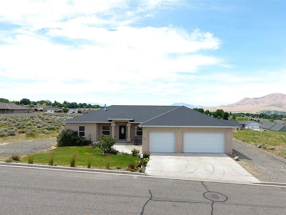 1st image of 2926 Paiute St