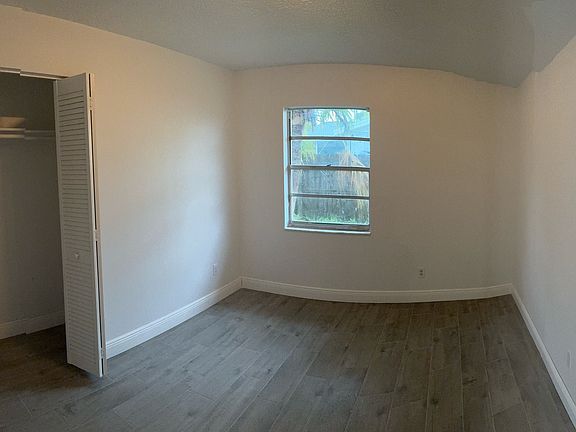 3rd image of 2138 Cherrywood Dr