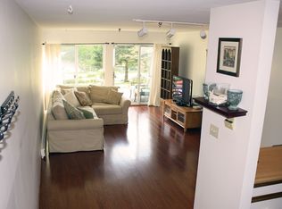 100-27 W Canal St, Winooski, VT 05404