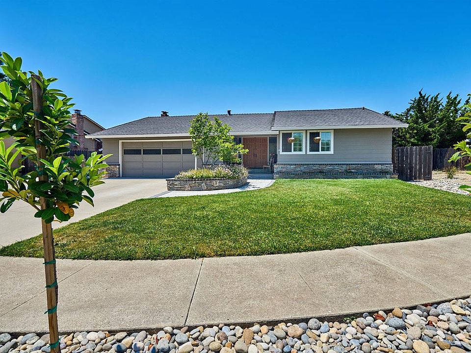 1st image of 7653 Saint Francis Ct