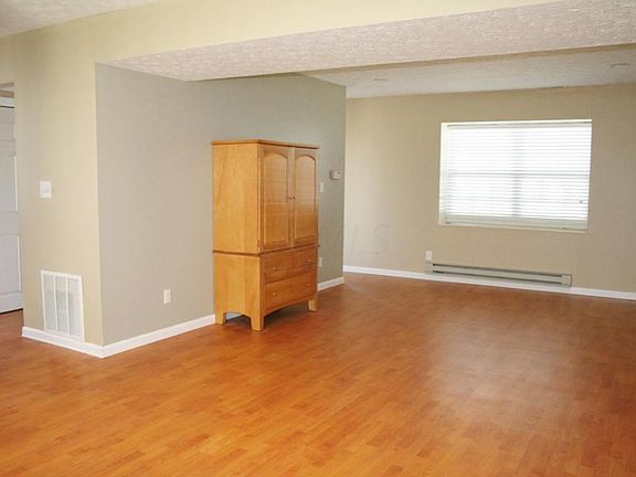 3rd image of 4933 Muleady Ct