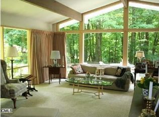 133 Stonecrest Rd, Ridgefield, CT 06877