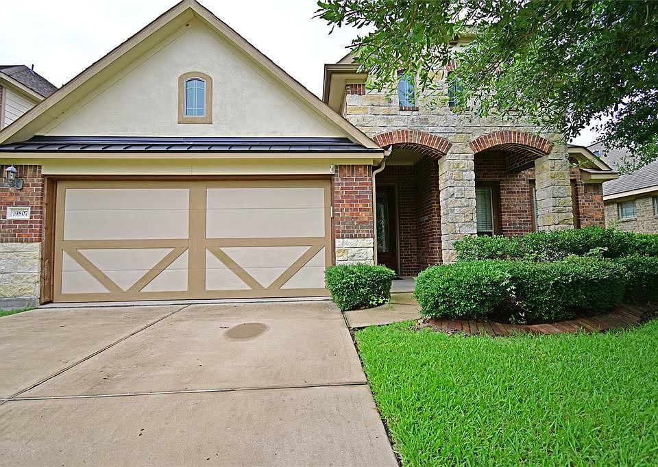 1st image of 19807 Amber Village Ln