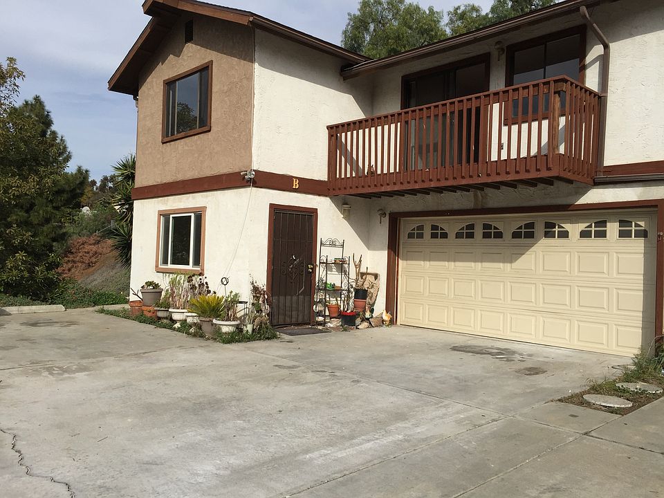 1st image of 163 Las Flores Dr