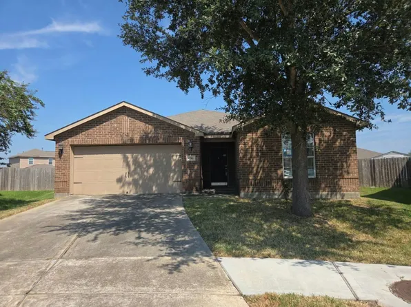 6910 Iris Ct, Baytown, TX 77521