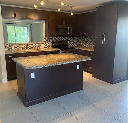 2nd image of 5228 NE 6th Ave #33-C